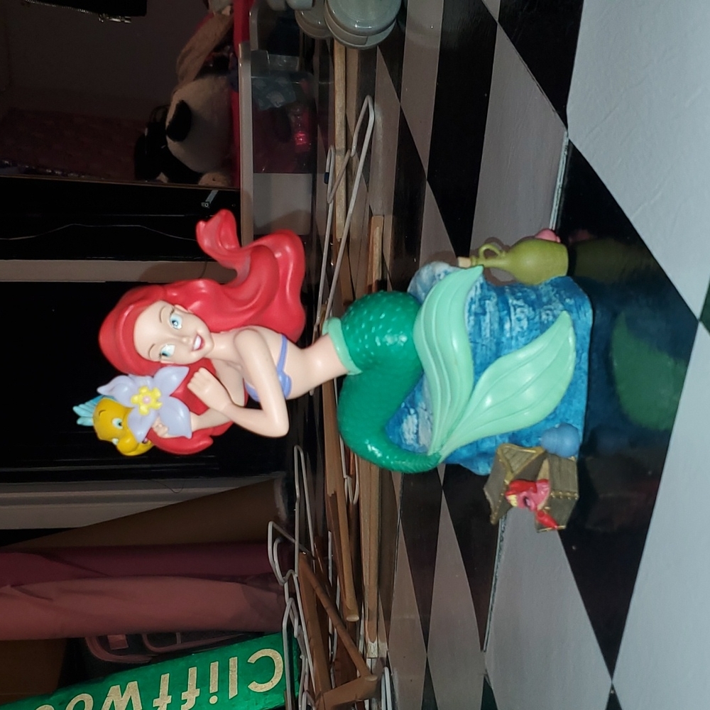 Little Mermaid Ariel Disney Figurine